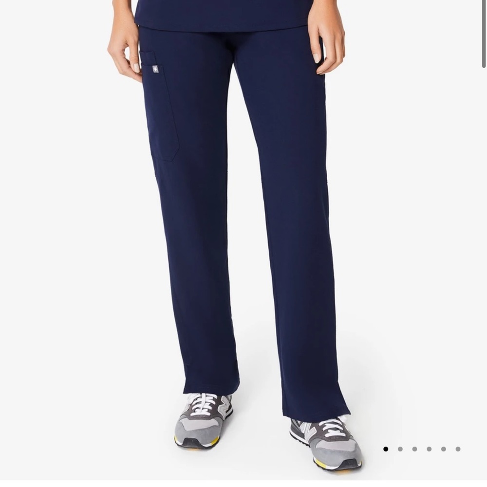 Figs Kade Cargo Scrub Bottoms in Navy